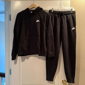 NIKE Jogger set